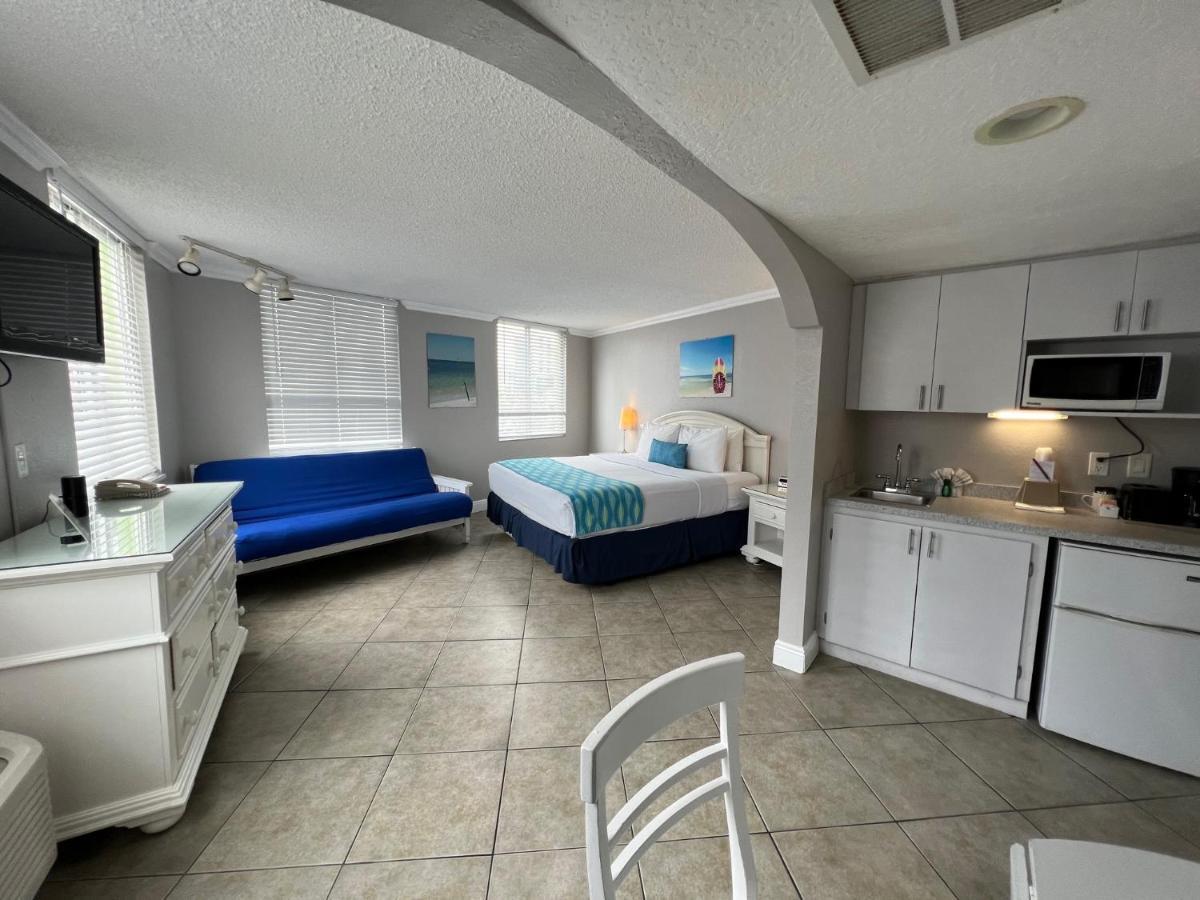 Pelican Pointe Clearwater Beach Hotel Exteriör bild